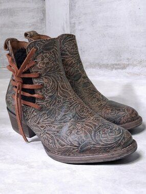 Corral Teal Engraved and Laces Round Toe Ankle Boot Sz 6